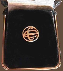 Jerry Dean Medallion Award (pin)